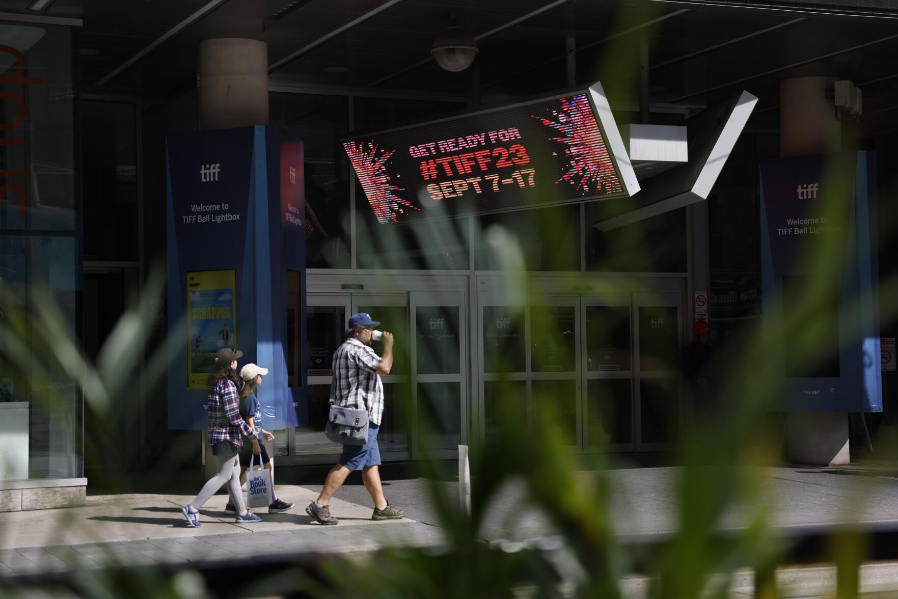 tiff-lightbox.JPG
